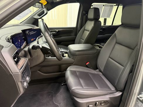 Certified 2025 Chevrolet Tahoe LT image 29