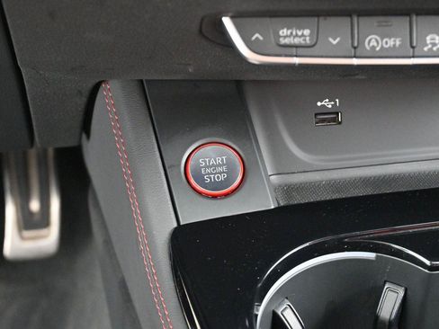 Used 2024 Audi S4 Premium Plus w/ Premium Plus Package AWD/4WD image 23
