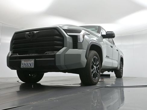 Used 2024 Toyota Tundra Limited image 45