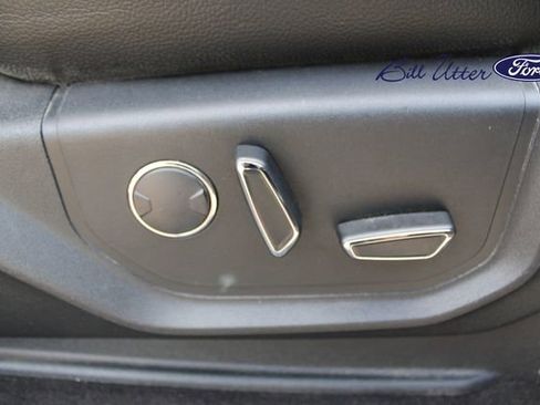 Used 2018 Ford F150 Lariat w/ Trailer Tow Package image 12