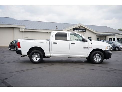 Used 2016 RAM 1500 Tradesman w/ Popular Equipment Group image 2