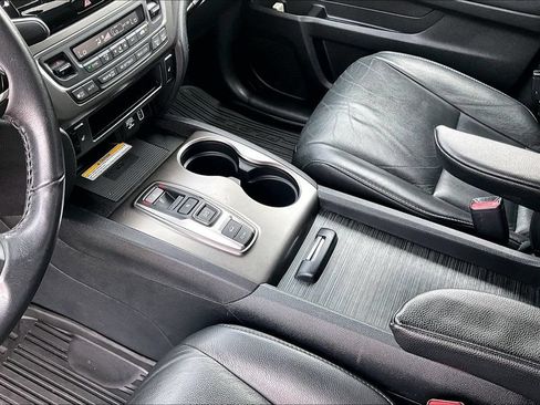 Used 2022 Honda Pilot Special Edition image 15