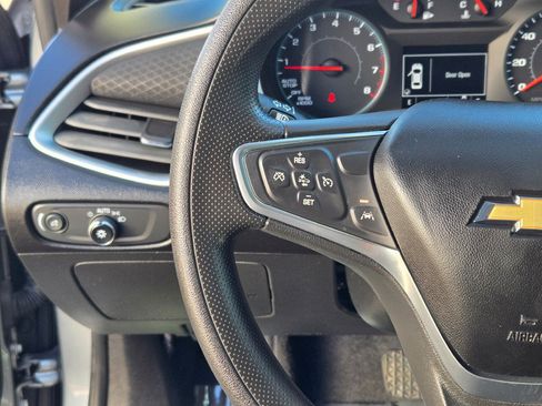 Used 2023 Chevrolet Malibu LT image 28