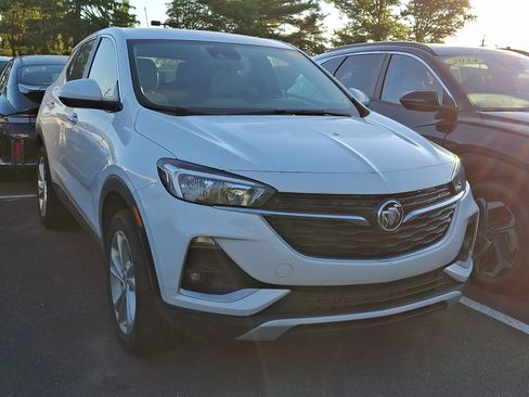 Used 2023 Buick Encore GX Preferred w/ Cold Weather Comfort Package AWD/4WD image 5