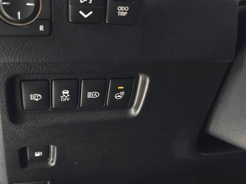 Used 2023 Lexus GX 460 Premium AWD/4WD image 16