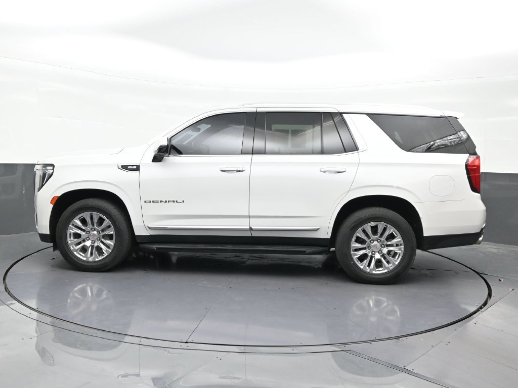 Used 2021 GMC Yukon Denali w/ Advanced Technology Package AWD/4WD image 2