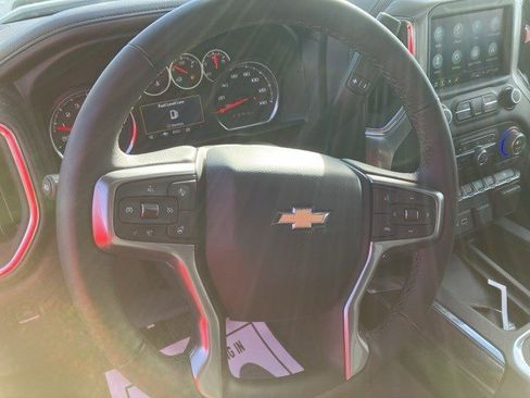 Used 2022 Chevrolet Silverado 1500 LTZ w/ LTZ Premium Package image 15
