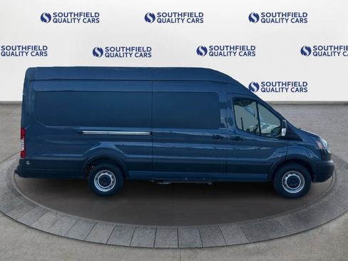 Used 2019 Ford Transit 250 148 High Roof Extended image 8