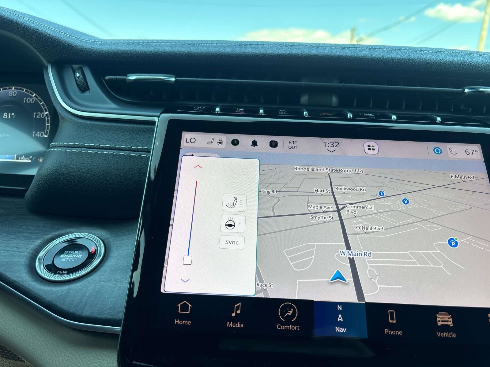 Certified 2024 Jeep Grand Cherokee Limited AWD/4WD image 25