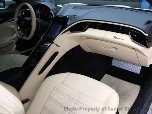 Used 2022 Ferrari Roma image 22
