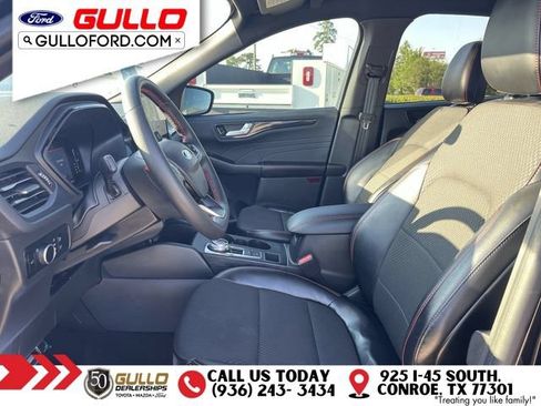 Used 2023 Ford Escape ST-Line w/ Tech Pack #1 FWD image 28