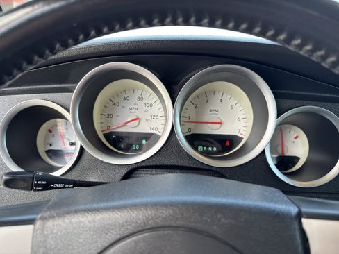 Used 2005 Dodge Magnum SXT w/ Comfort Seating Group AWD/4WD image 16