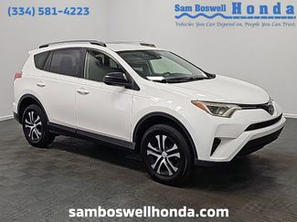 Used 2017 Toyota RAV4 LE image 1