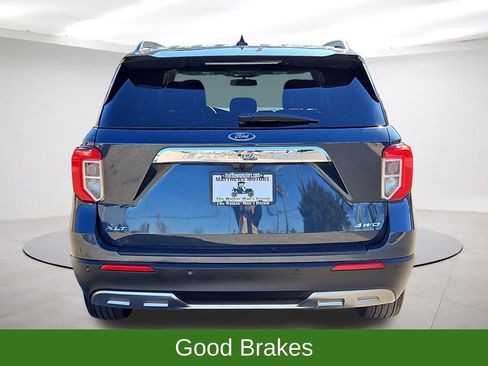 Used 2022 Ford Explorer XLT w/ Equipment Group 202A image 6