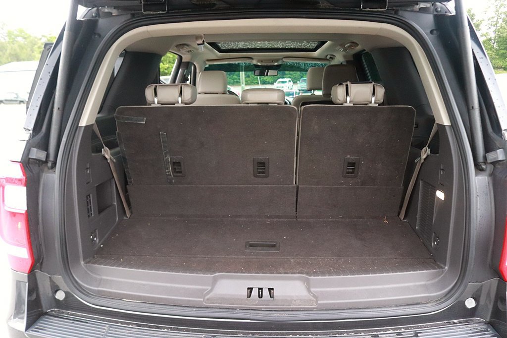 Used 2021 Ford Expedition XLT RWD image 14