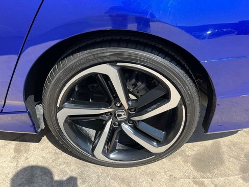 Used 2020 Honda Accord Sport image 9
