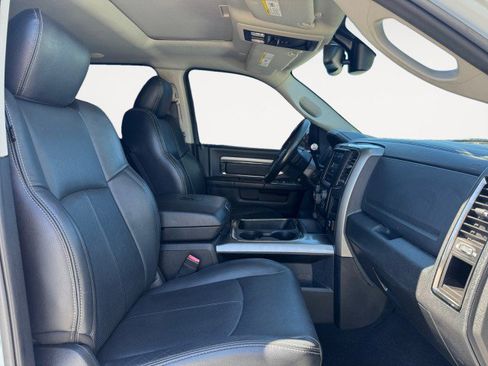 Used 2018 RAM 2500 Laramie w/ Sport Appearance Group image 10