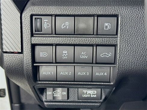 Certified 2025 Toyota Tacoma TRD Pro image 10