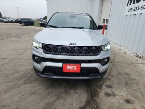 New 2026 Jeep Compass Limited image 8