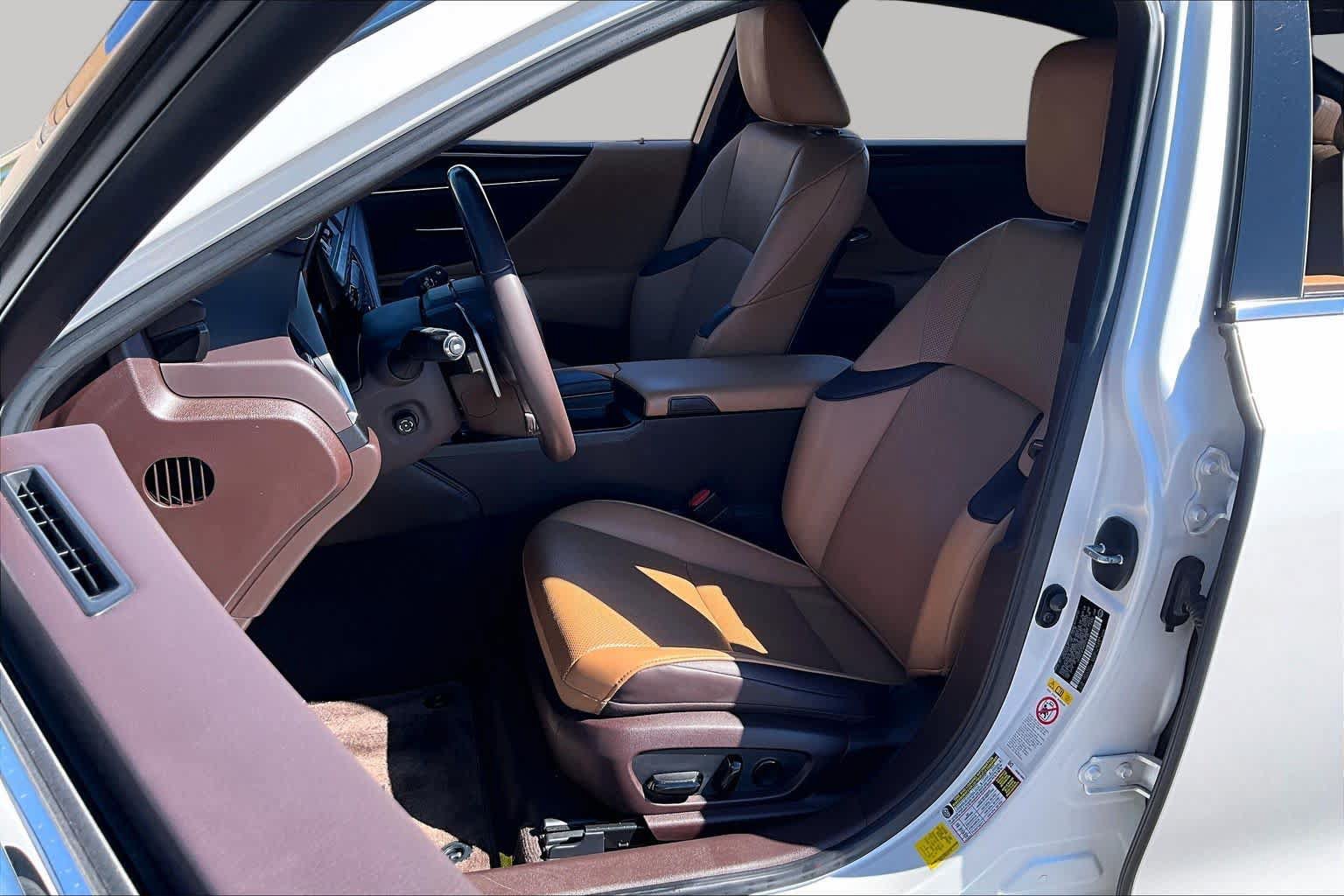 Used 2019 Lexus ES 350 w/ Premium Package FWD image 8