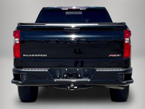 Used 2022 Chevrolet Silverado 1500 RST w/ Convenience Package II RWD image 6