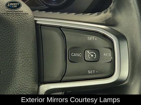 Used 2024 RAM 1500 Big Horn AWD/4WD image 29