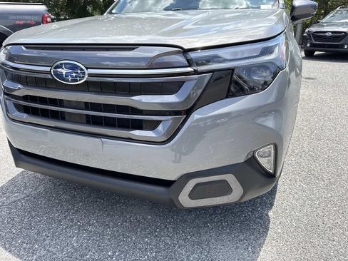 Certified 2025 Subaru Forester Limited w/ Protection Package AWD/4WD image 9