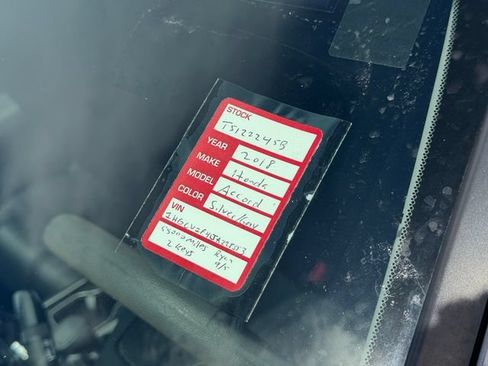 Used 2018 Honda Accord EX image 5