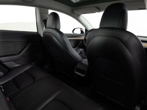 Used 2023 Tesla Model 3 Standard Range RWD image 22