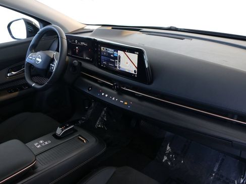 Used 2024 Nissan Ariya AWD image 47
