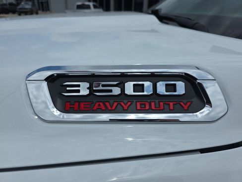 Used 2024 RAM 3500 Big Horn AWD/4WD image 11
