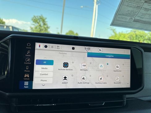 New 2025 Jeep Gladiator Sport image 29