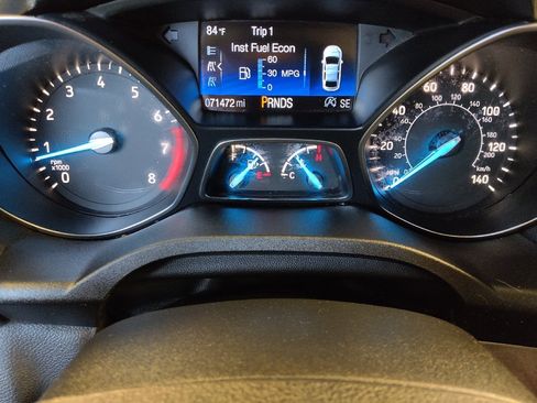 Used 2018 Ford Escape SE w/ SE Sync 3 Package FWD image 23