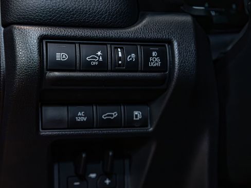 Used 2024 Toyota Land Cruiser image 20