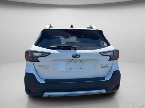 Used 2023 Subaru Outback Touring AWD/4WD image 13