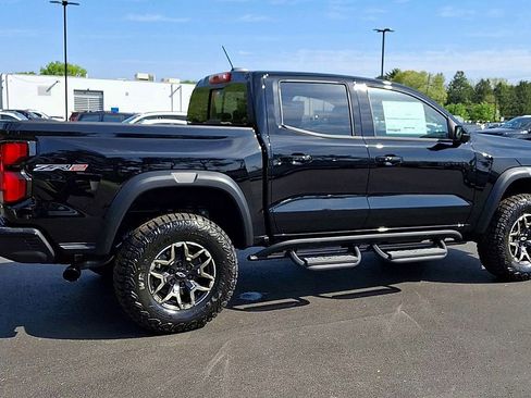 New 2026 Chevrolet Colorado ZR2 w/ Technology Package AWD/4WD image 3