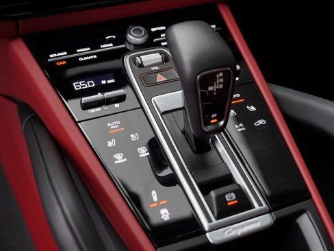 Used 2023 Porsche Cayenne GTS image 19