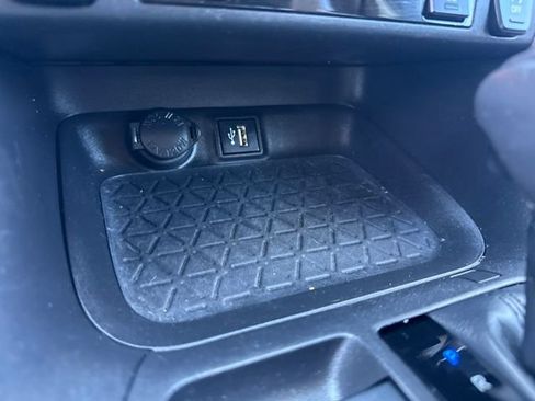 Used 2023 Toyota RAV4 XLE Premium AWD/4WD image 20