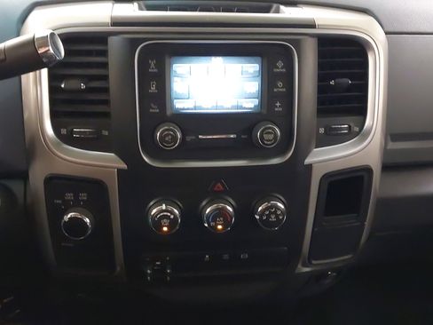 Used 2017 RAM 2500 SLT AWD/4WD image 21
