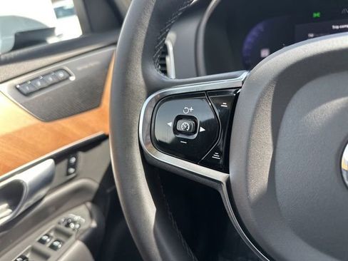 Certified 2023 Volvo XC90 B6 Plus w/ Protection Package Premier image 28