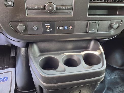 Used 2024 Chevrolet Express 2500 w/ Driver Convenience Package image 13