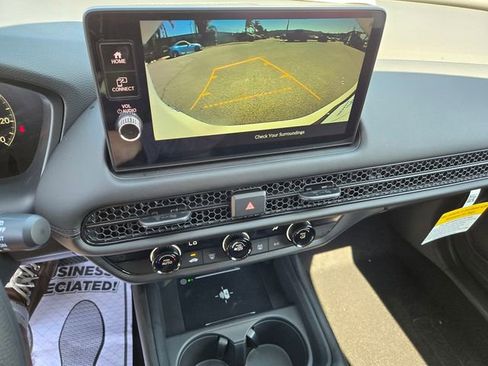 New 2026 Honda HR-V LX image 10