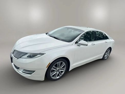 Used 2015 Lincoln MKZ AWD w/ Equipment Group 102A Reserve image 5