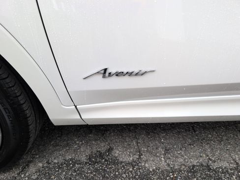 Used 2024 Buick Envista Avenir image 3