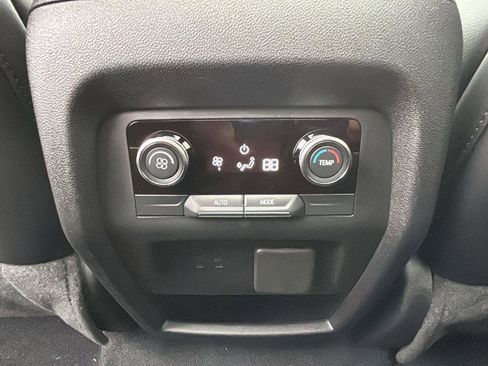 New 2026 Buick Enclave Sport Touring w/ Power Package image 29