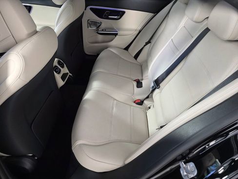 Used 2024 Mercedes-Benz C 300 Sedan image 14