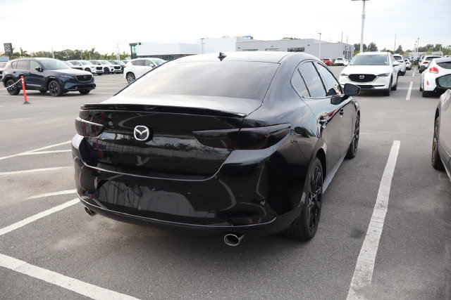 Used 2023 MAZDA MAZDA3 2.5 Turbo Sedan w/Premium Plus AWD/4WD image 2