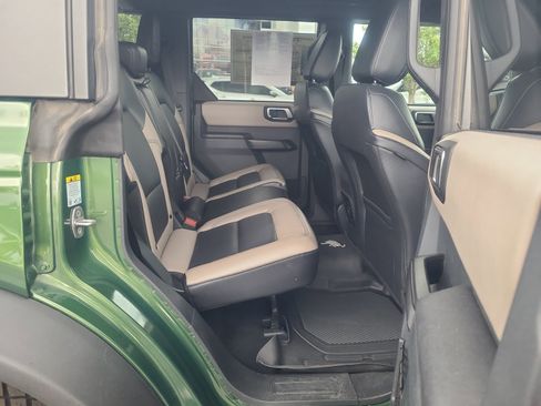 Used 2024 Ford Bronco Wildtrak AWD/4WD image 18