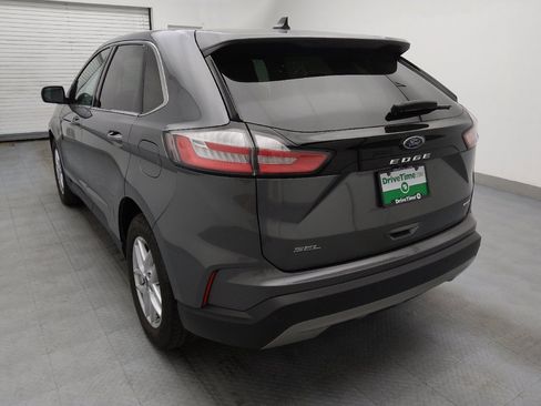 Used 2024 Ford Edge SEL image 5