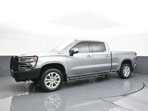 Used 2024 Chevrolet Silverado 1500 LTZ w/ Technology Package AWD/4WD image 7